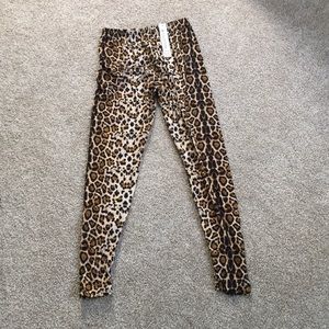🏝2 for $10🏝 Leopard print leggings